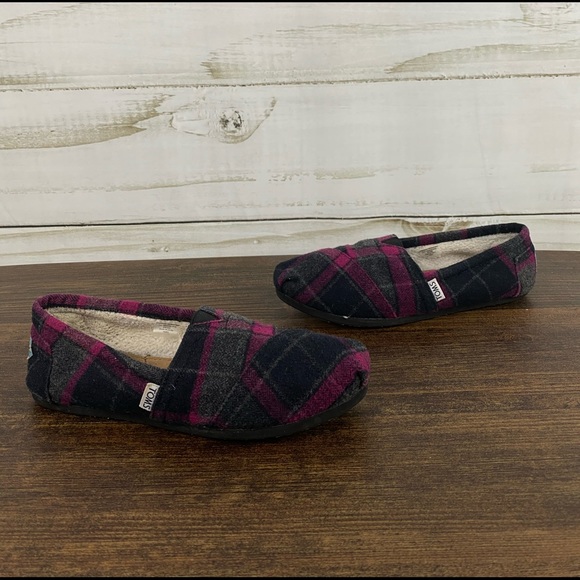 Toms Shoes - Toms Classics Pink Black Wool Fur Lined Shoes